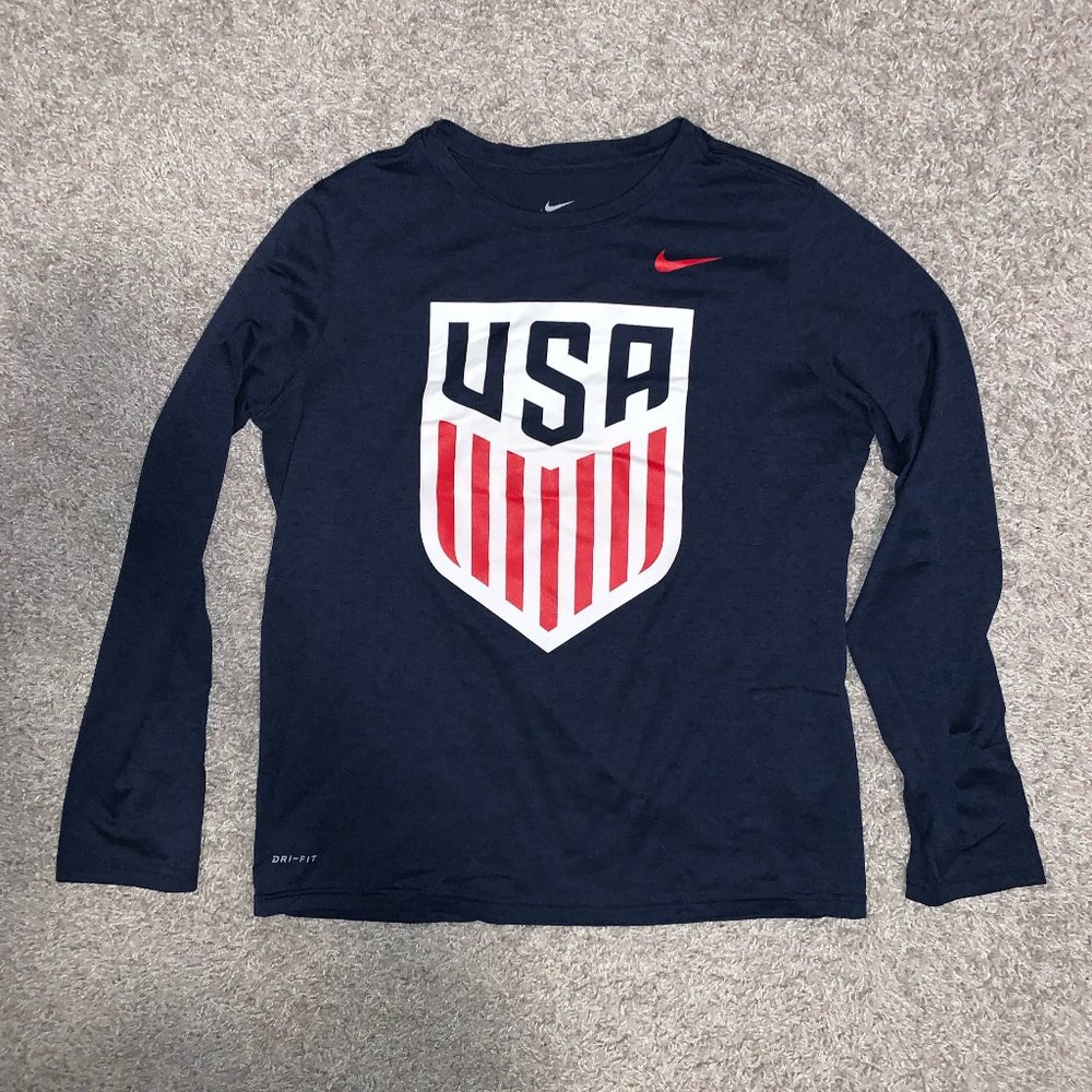 NIKE USA Dri Fit Long Sleeve | Size: (juniors/youth) XL